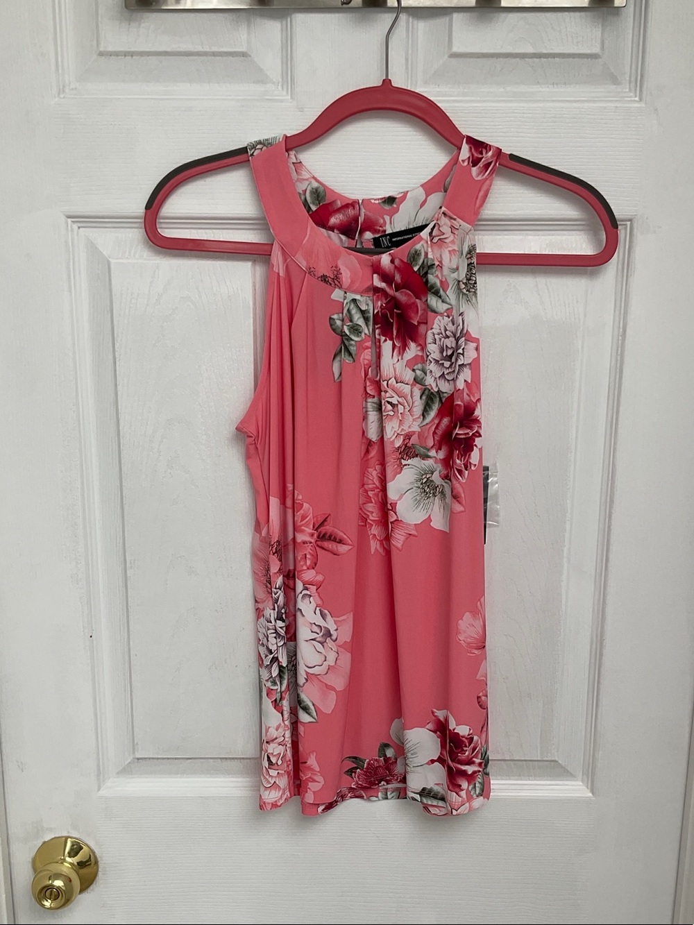 NWT INC International Concepts Coral Pink Floral Halter Tank